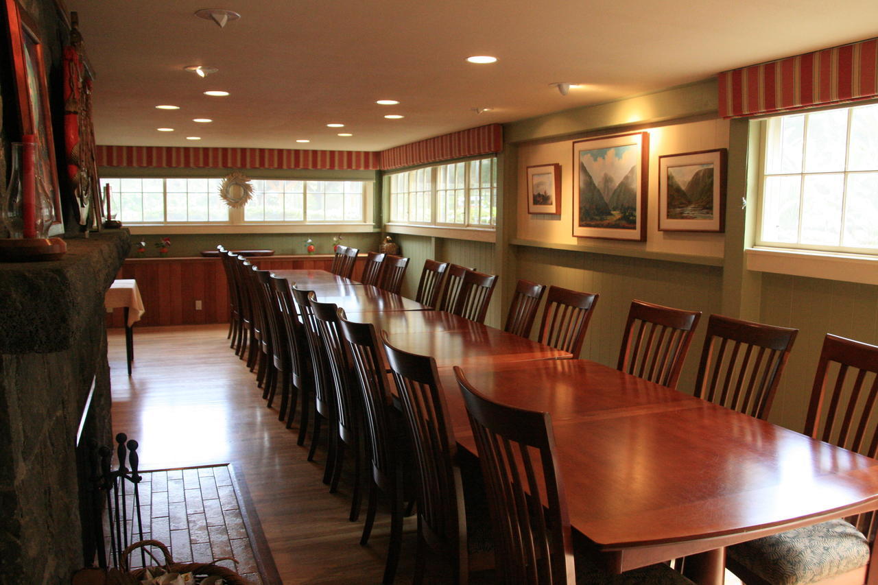 Kilauea Lodge And Restaurant Волкейно Екстериор снимка