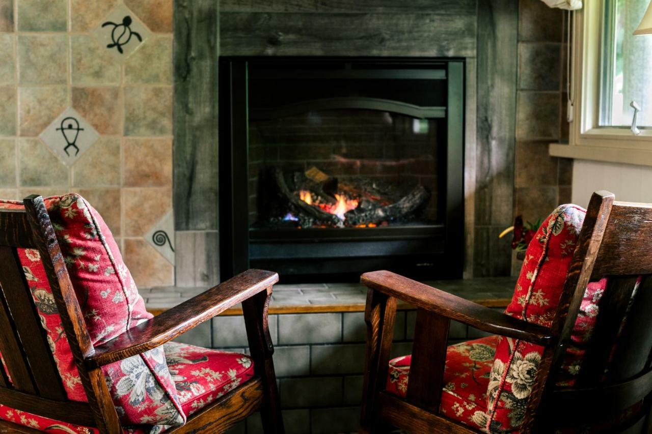 Kilauea Lodge And Restaurant Волкейно Екстериор снимка
