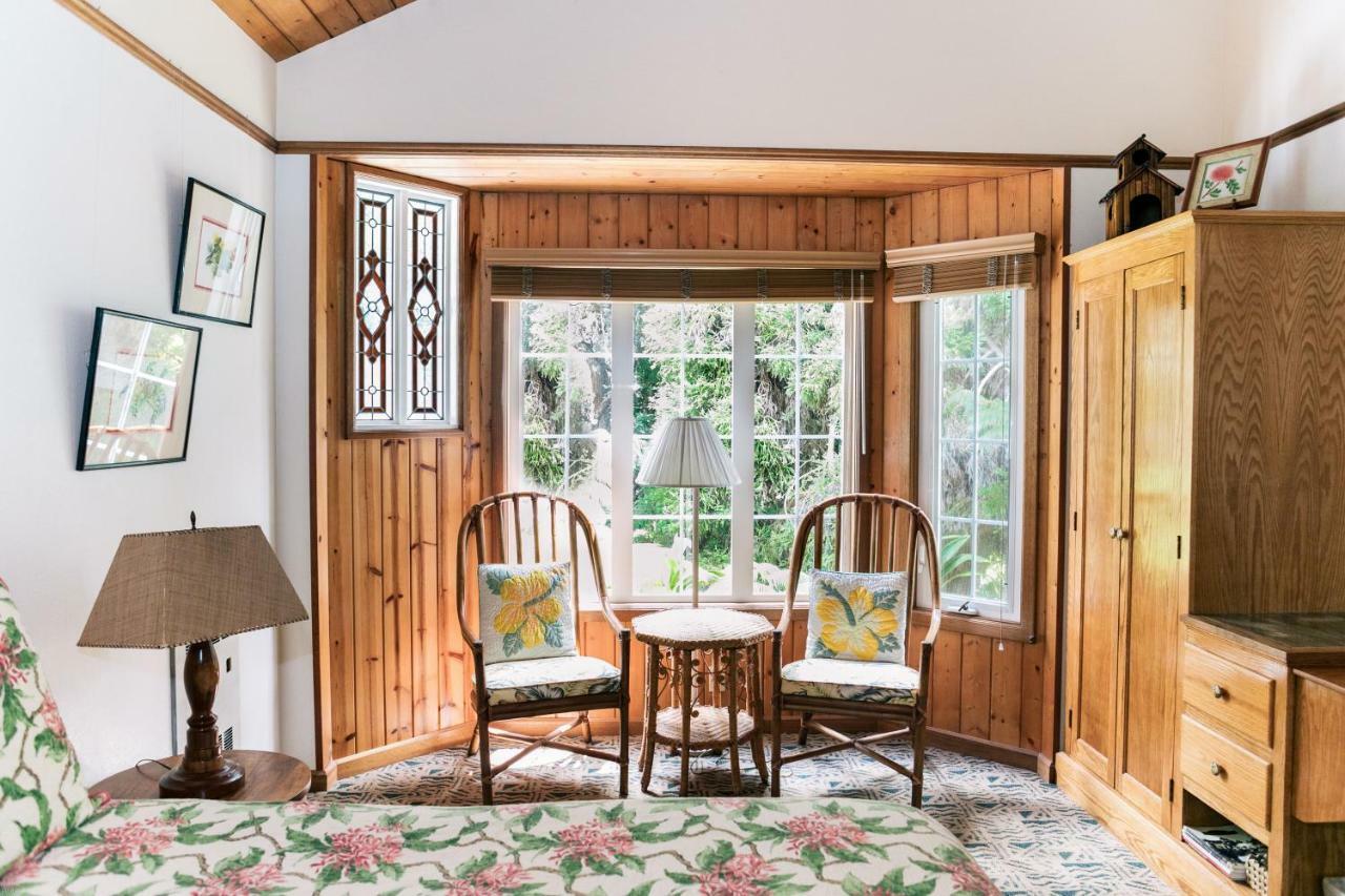 Kilauea Lodge And Restaurant Волкейно Екстериор снимка