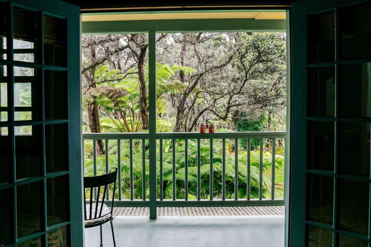 Kilauea Lodge And Restaurant Волкейно Екстериор снимка