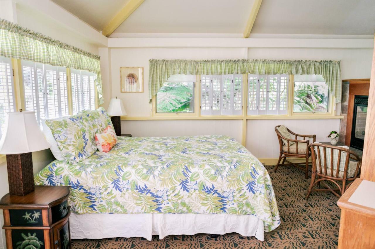 Kilauea Lodge And Restaurant Волкейно Екстериор снимка